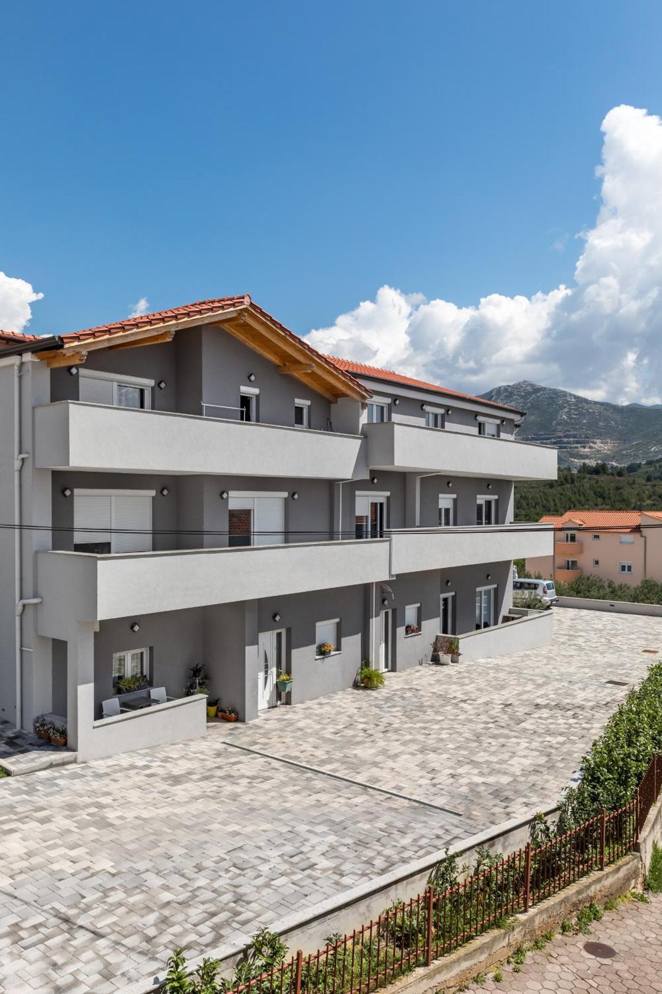 Apartments Villa Salona Sky Szoba fotó